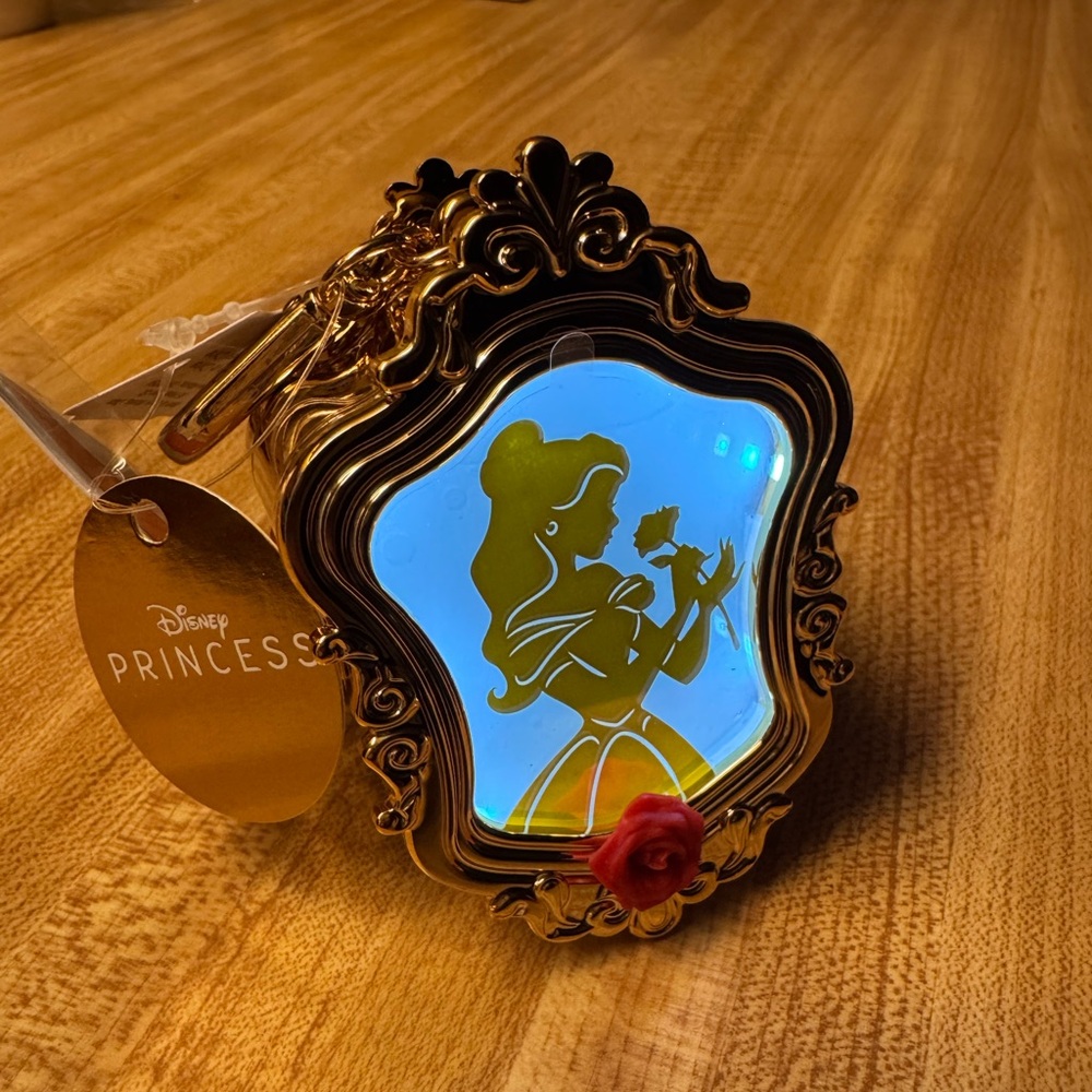 Disney Princess Belle Silhouette Bath and Body Works Pocketbac Sanitizer Holder